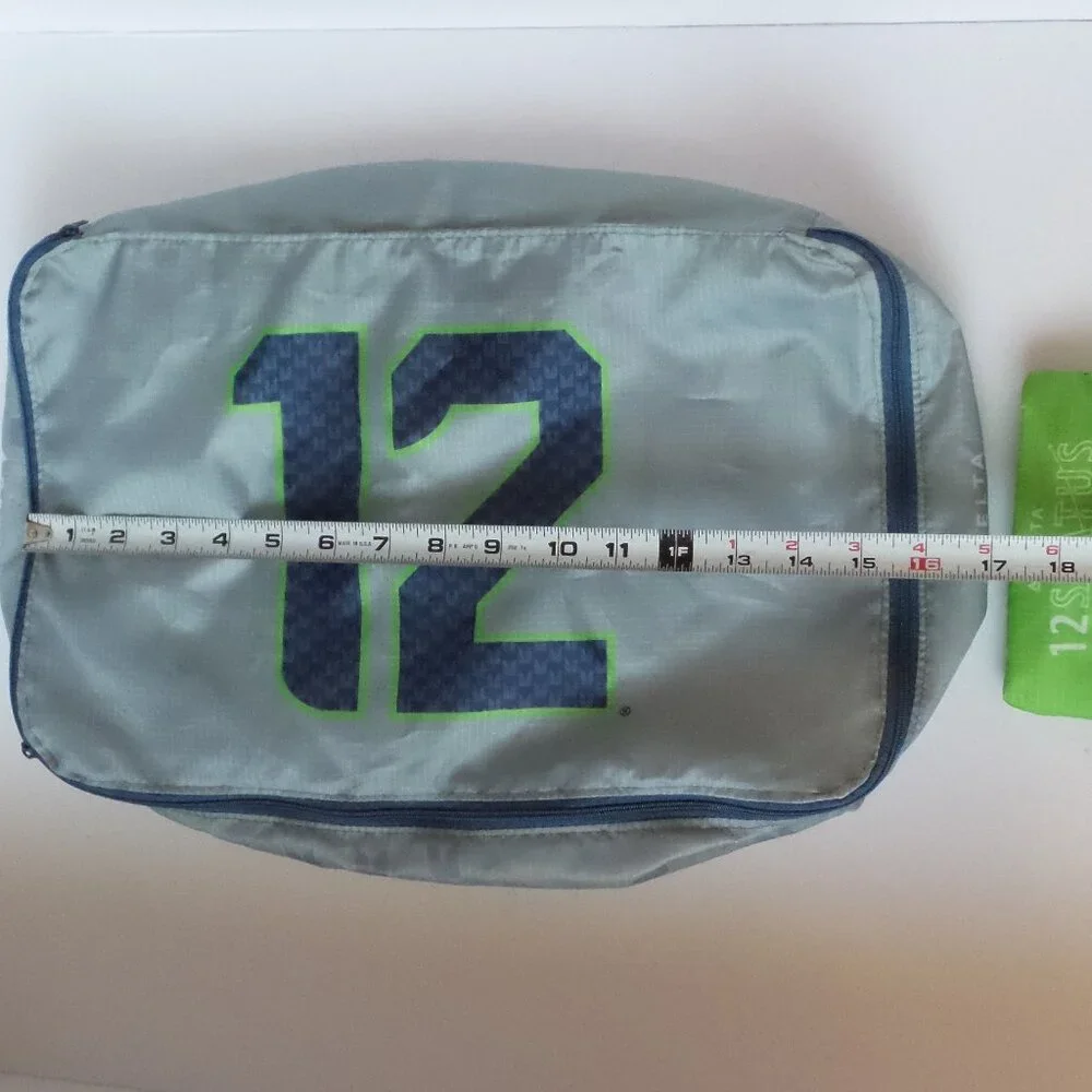 Delta x Seahawks packing cubes